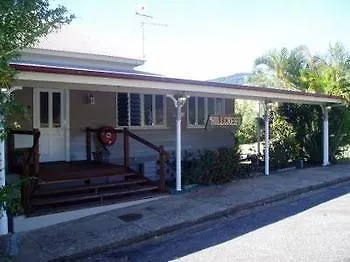 Hillcrest Guest House Cooktown 3*,