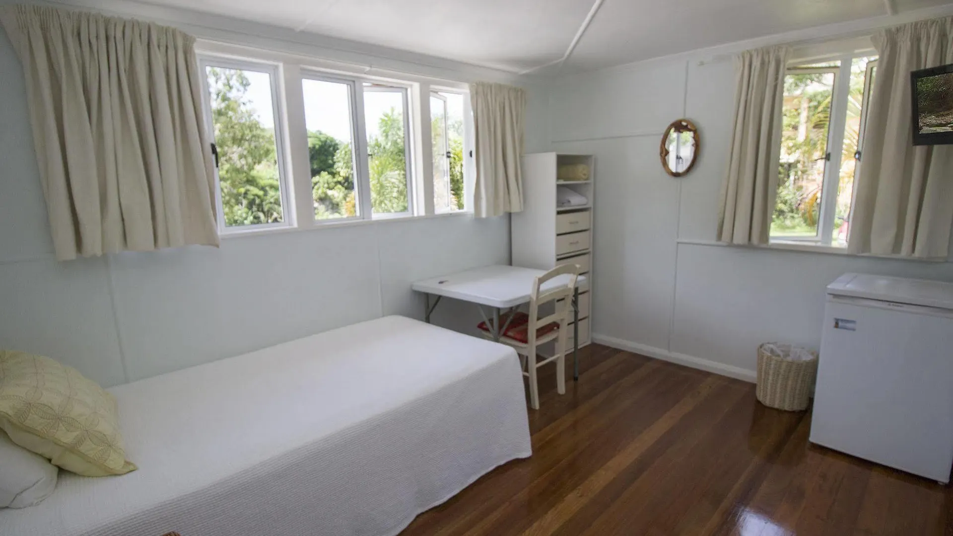 Hillcrest Guest House Cooktown 3*,